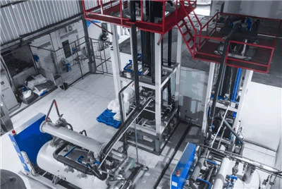 30+15 tonne Case client de la plante glaciaire dans le centre de Java, en Ind...